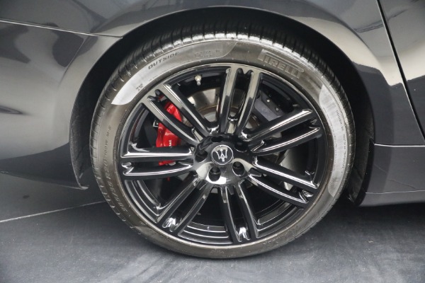 Used 2022 Maserati Quattroporte Modena Q4 for sale $54,900 at Maserati of Westport in Westport CT 06880 24