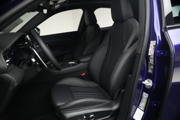 New 2026 Maserati Grecale Modena V6 for sale $92,055 at Maserati of Westport in Westport CT 06880 15