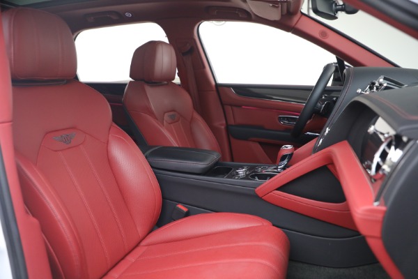 Used 2023 Bentley Bentayga S V8 for sale $155,900 at Maserati of Westport in Westport CT 06880 28