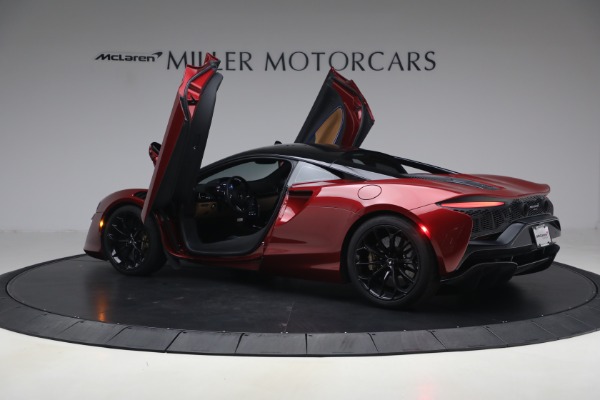 Used 2024 McLaren Artura TechLux for sale $182,900 at Maserati of Westport in Westport CT 06880 16