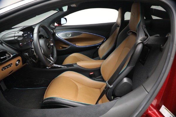 Used 2024 McLaren Artura TechLux for sale $182,900 at Maserati of Westport in Westport CT 06880 22