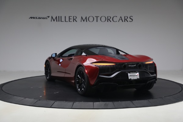 Used 2024 McLaren Artura TechLux for sale $182,900 at Maserati of Westport in Westport CT 06880 5