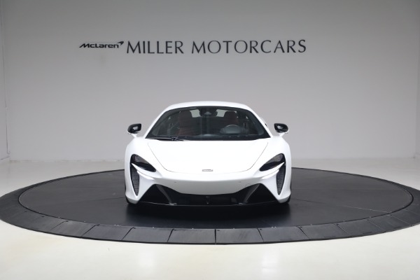 Used 2023 McLaren Artura TechLux for sale $164,900 at Maserati of Westport in Westport CT 06880 12