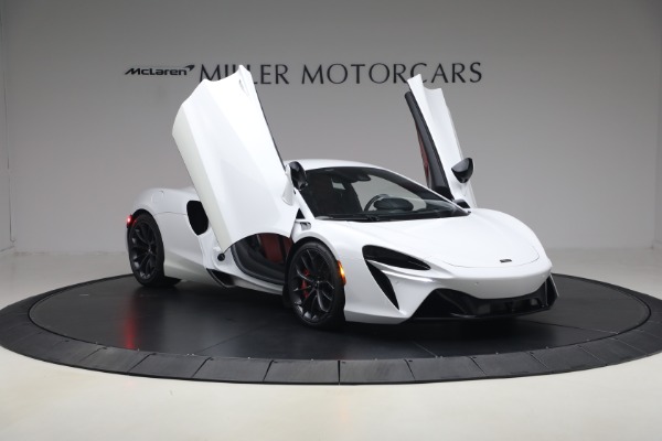 Used 2023 McLaren Artura TechLux for sale $164,900 at Maserati of Westport in Westport CT 06880 20