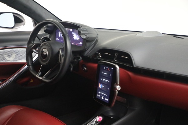 Used 2023 McLaren Artura TechLux for sale $164,900 at Maserati of Westport in Westport CT 06880 27
