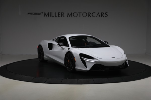 Used 2023 McLaren Artura Performance for sale $164,900 at Maserati of Westport in Westport CT 06880 11