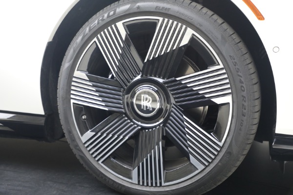 Used 2026 Rolls-Royce Spectre for sale $405,900 at Maserati of Westport in Westport CT 06880 14