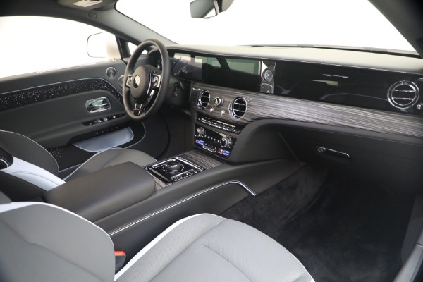 Used 2026 Rolls-Royce Spectre for sale $405,900 at Maserati of Westport in Westport CT 06880 18