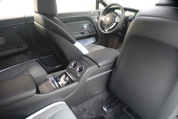 Used 2026 Rolls-Royce Spectre for sale $405,900 at Maserati of Westport in Westport CT 06880 23