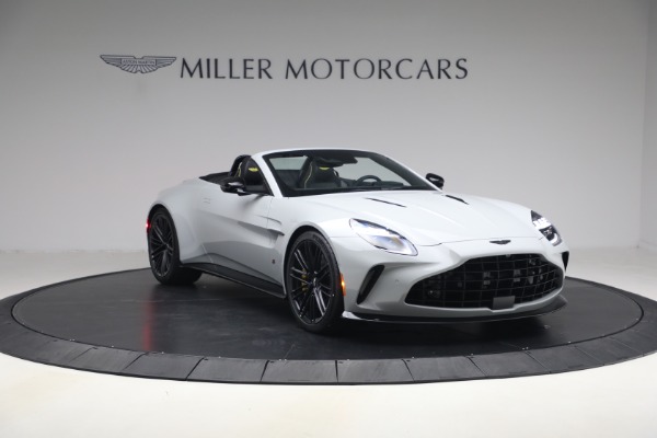 New 2026 Aston Martin Vantage S Roadster for sale $261,400 at Maserati of Westport in Westport CT 06880 11