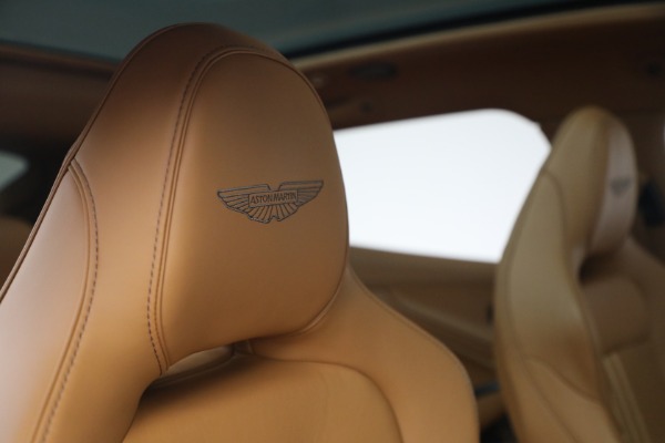 Used 2025 Aston Martin DBX 707 for sale $214,900 at Maserati of Westport in Westport CT 06880 25