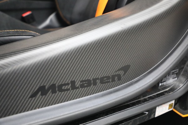 Used 2025 McLaren 750S Spider Performance for sale $369,900 at Maserati of Westport in Westport CT 06880 28