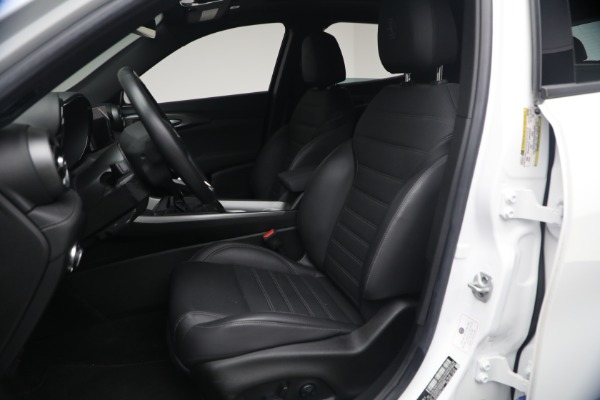 Used 2024 Alfa Romeo Tonale Hybrid Ti for sale $28,900 at Maserati of Westport in Westport CT 06880 15