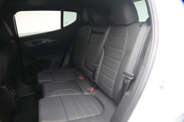 Used 2024 Alfa Romeo Tonale Hybrid Ti for sale $28,900 at Maserati of Westport in Westport CT 06880 19