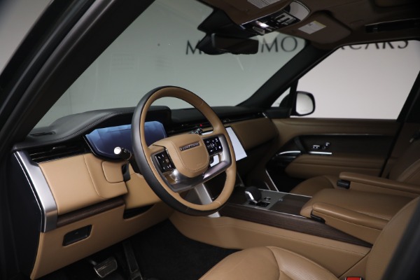 Used 2025 Land Rover Range Rover P530 Autobiography LWB for sale $153,900 at Maserati of Westport in Westport CT 06880 14