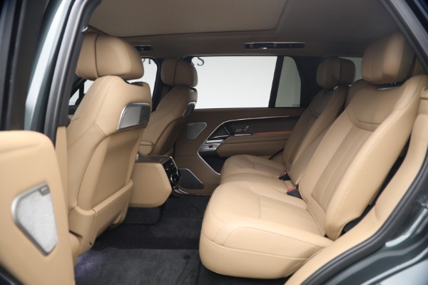 Used 2025 Land Rover Range Rover P530 Autobiography LWB for sale $153,900 at Maserati of Westport in Westport CT 06880 16