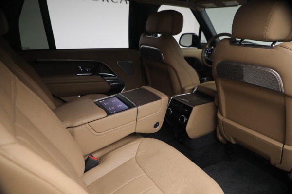 Used 2025 Land Rover Range Rover P530 Autobiography LWB for sale $153,900 at Maserati of Westport in Westport CT 06880 26