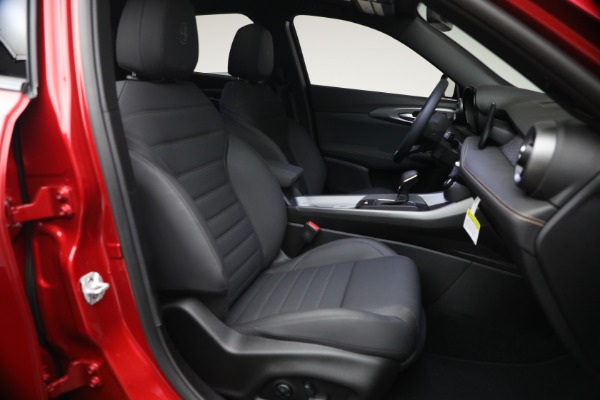 New 2026 Alfa Romeo Tonale Sprint for sale $46,935 at Maserati of Westport in Westport CT 06880 17