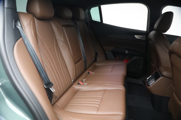 New 2026 Maserati Grecale Modena V6 for sale $96,295 at Maserati of Westport in Westport CT 06880 20