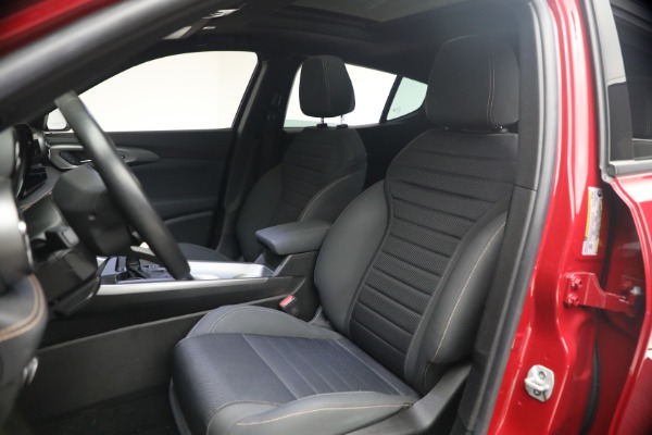 Used 2024 Alfa Romeo Tonale Hybrid Ti for sale $29,900 at Maserati of Westport in Westport CT 06880 16