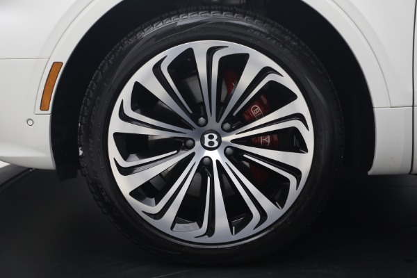 Used 2022 Bentley Bentayga V8 for sale $137,900 at Maserati of Westport in Westport CT 06880 14