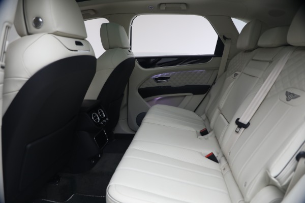Used 2022 Bentley Bentayga V8 for sale $137,900 at Maserati of Westport in Westport CT 06880 23
