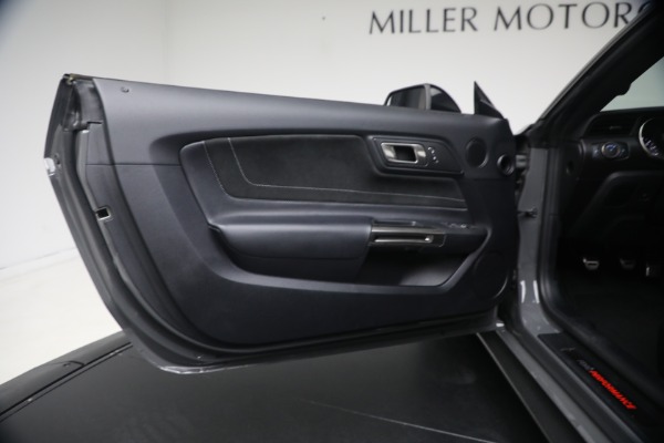Used 2018 Ford Mustang Shelby GT350 for sale $53,900 at Maserati of Westport in Westport CT 06880 25