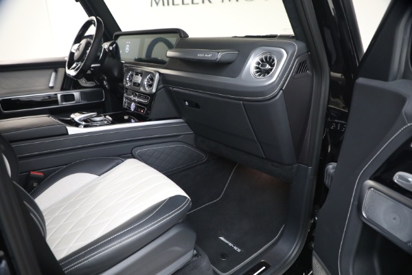 Used 2023 Mercedes-Benz AMG G 63 4x4 Squared for sale $275,900 at Maserati of Westport in Westport CT 06880 17