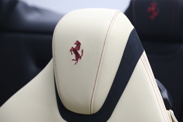 Used 2025 Ferrari Roma Spider for sale $317,900 at Maserati of Westport in Westport CT 06880 20