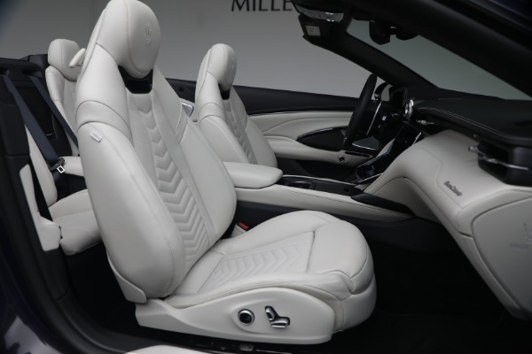 New 2026 Maserati GranCabrio Trofeo for sale $200,785 at Maserati of Westport in Westport CT 06880 16