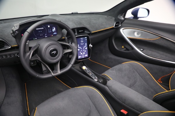New 2026 McLaren Artura Spider Performance for sale $336,300 at Maserati of Westport in Westport CT 06880 23