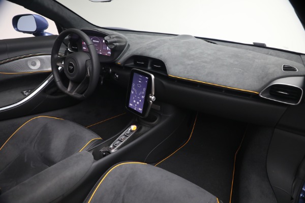 New 2026 McLaren Artura Spider Performance for sale $336,300 at Maserati of Westport in Westport CT 06880 26