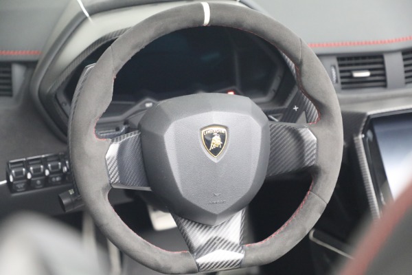 Used 2017 Lamborghini Centenario Roadster for sale $3,995,000 at Maserati of Westport in Westport CT 06880 17
