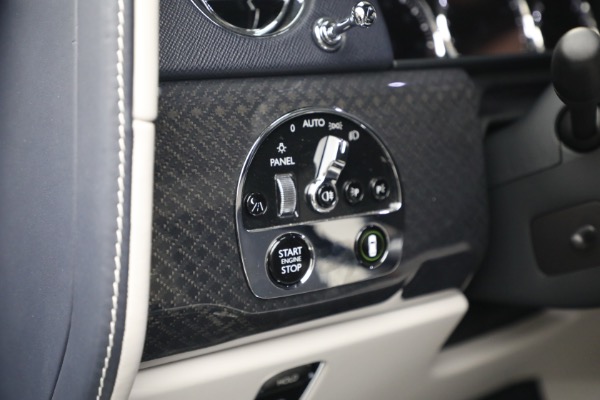 Used 2022 Rolls-Royce Black Badge Cullinan for sale $299,900 at Maserati of Westport in Westport CT 06880 28