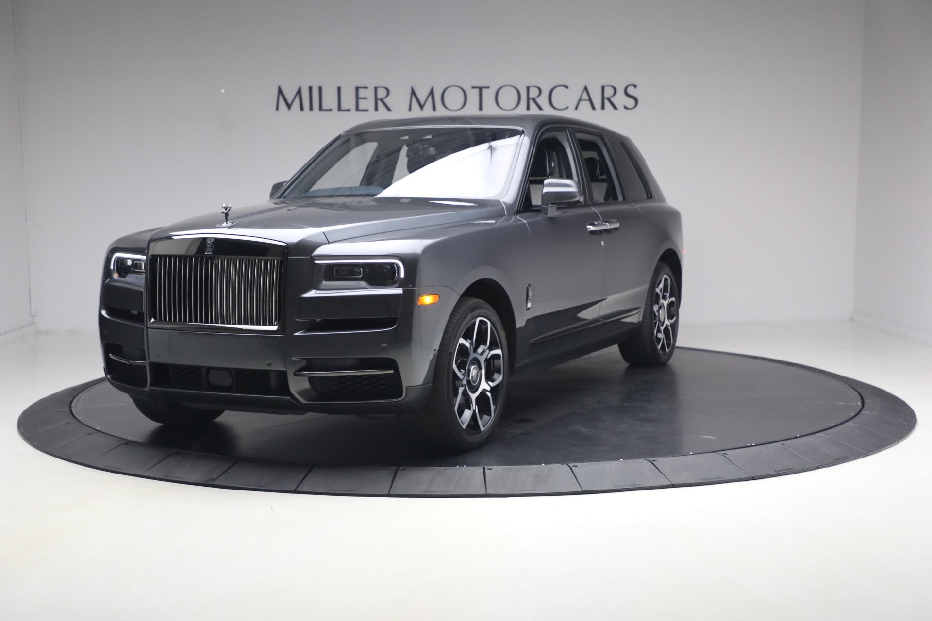 Used 2022 Rolls-Royce Black Badge Cullinan for sale $299,900 at Maserati of Westport in Westport CT 06880 1