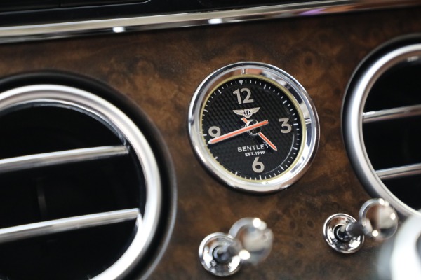 New 2026 Bentley Continental GTC Azure for sale $390,870 at Maserati of Westport in Westport CT 06880 27