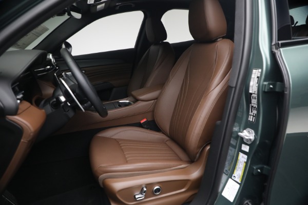 New 2026 Maserati Grecale Modena V6 for sale $97,295 at Maserati of Westport in Westport CT 06880 15