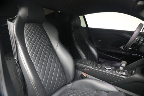Used 2020 Audi R8 5.2 quattro V10 performance for sale $213,900 at Maserati of Westport in Westport CT 06880 24