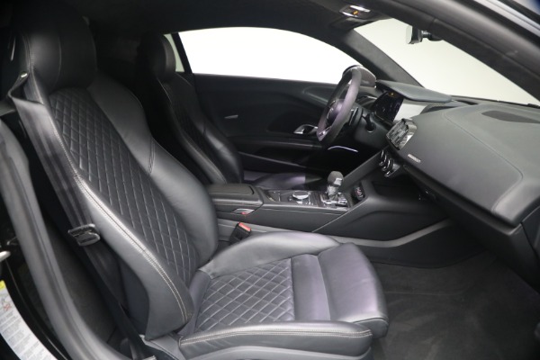 Used 2020 Audi R8 5.2 quattro V10 performance for sale $213,900 at Maserati of Westport in Westport CT 06880 25