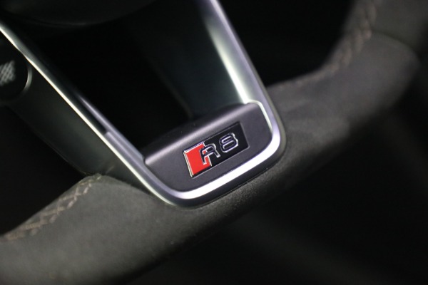 Used 2020 Audi R8 5.2 quattro V10 performance for sale $213,900 at Maserati of Westport in Westport CT 06880 27