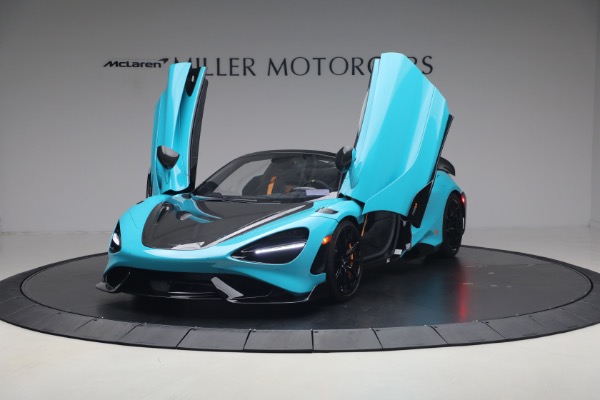 Used 2022 McLaren 765LT Spider for sale $599,900 at Maserati of Westport in Westport CT 06880 14