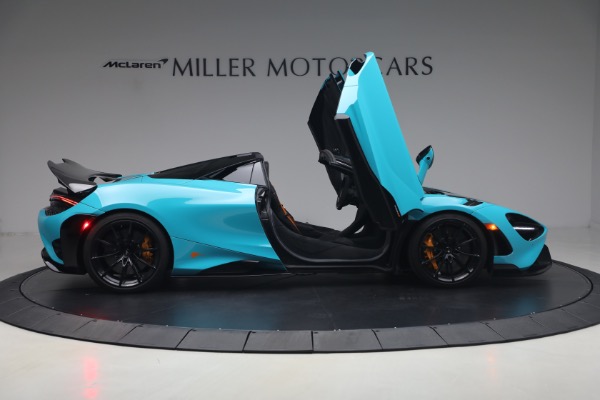 Used 2022 McLaren 765LT Spider for sale $599,900 at Maserati of Westport in Westport CT 06880 19