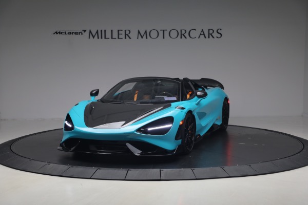 Used 2022 McLaren 765LT Spider for sale $599,900 at Maserati of Westport in Westport CT 06880 1