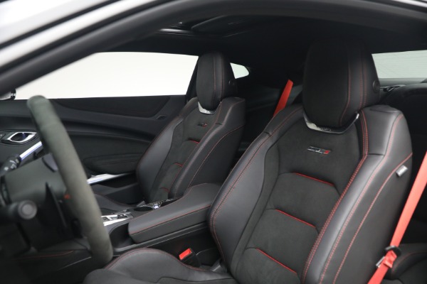 Used 2023 Chevrolet Camaro ZL1 for sale $73,900 at Maserati of Westport in Westport CT 06880 14