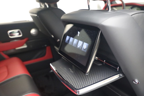 New 2027 Rolls-Royce Black Badge Cullinan for sale $588,050 at Maserati of Westport in Westport CT 06880 25