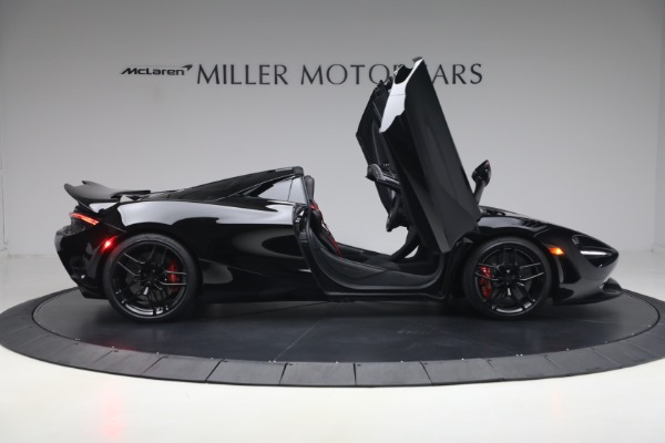 New 2027 McLaren 750S Spider Performance for sale $468,650 at Maserati of Westport in Westport CT 06880 19