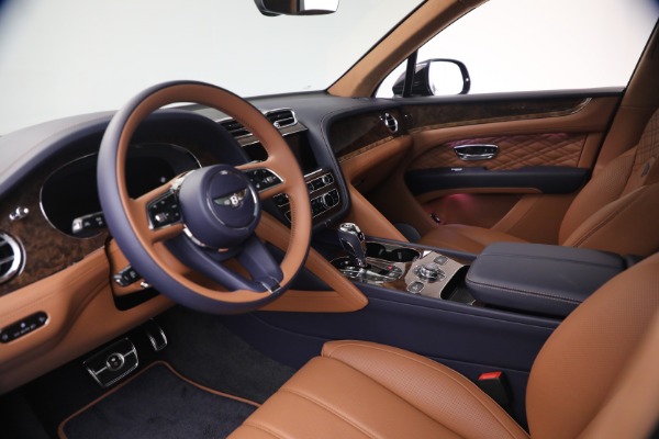 New 2026 Bentley Bentayga Azure V8 for sale $291,615 at Maserati of Westport in Westport CT 06880 15