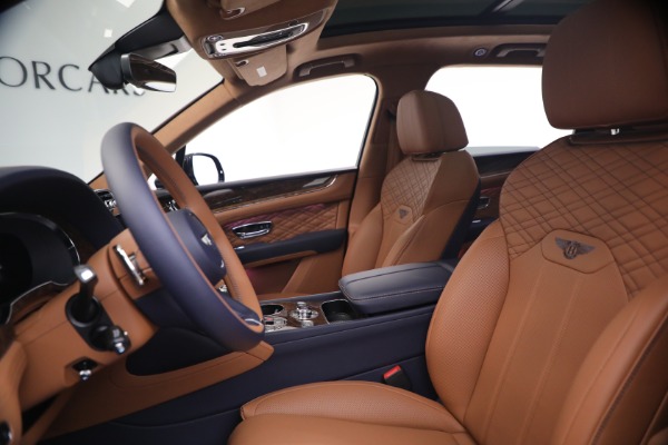 New 2026 Bentley Bentayga Azure V8 for sale $291,615 at Maserati of Westport in Westport CT 06880 17