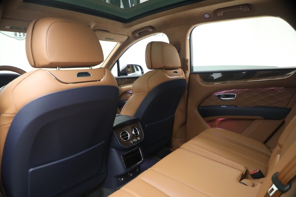 New 2026 Bentley Bentayga Azure V8 for sale $291,615 at Maserati of Westport in Westport CT 06880 18