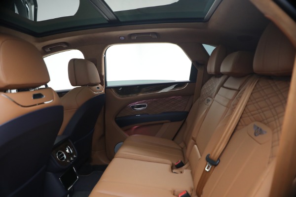New 2026 Bentley Bentayga Azure V8 for sale $291,615 at Maserati of Westport in Westport CT 06880 19